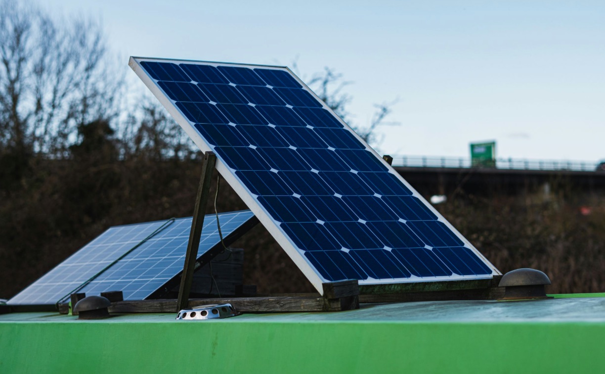 genset hybrid solar